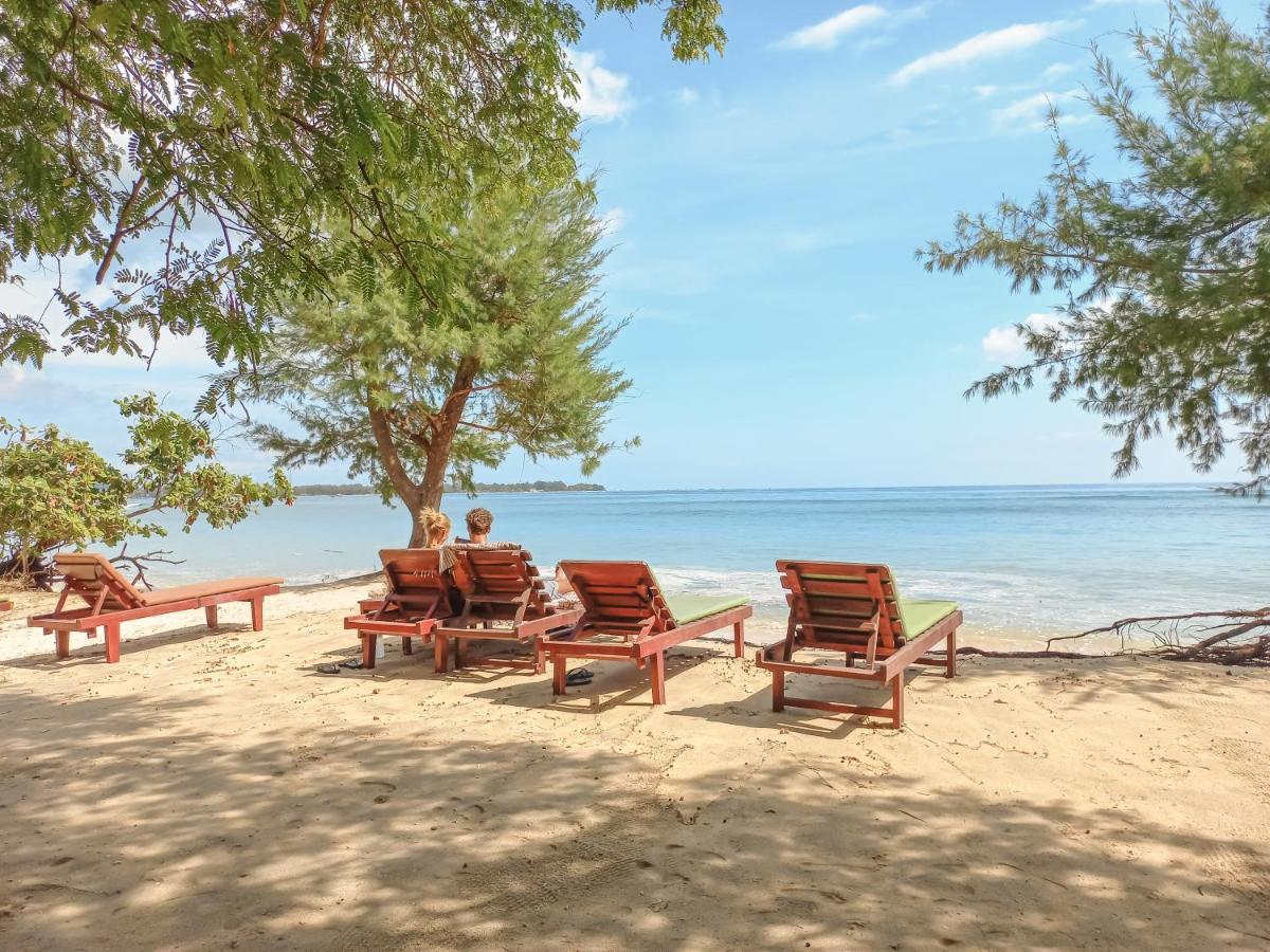 Nusa Indah Bungalows Gili Air Esterno foto